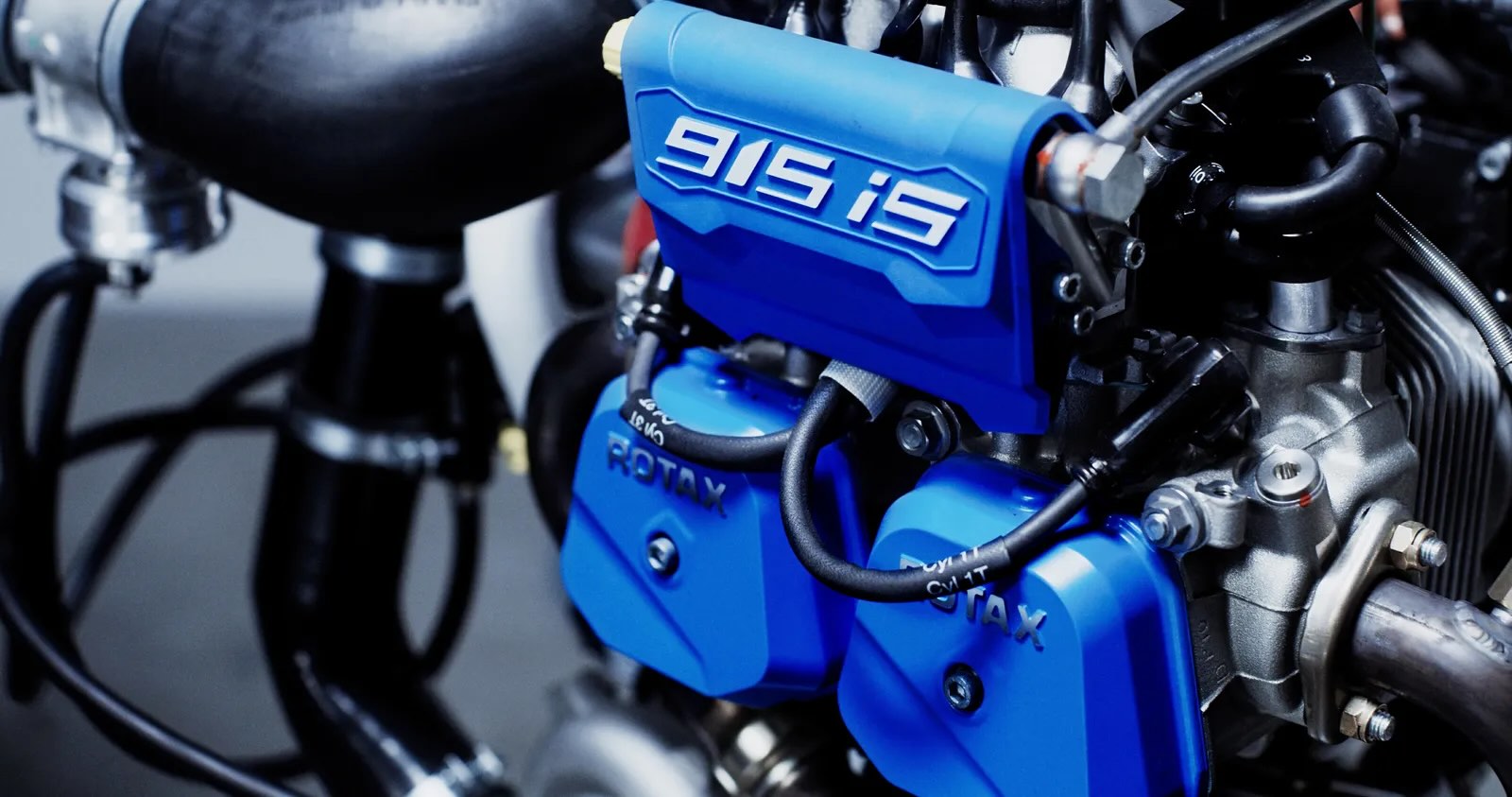 Rotax 915 iS A • iSC A • iS C24 • iSC C24